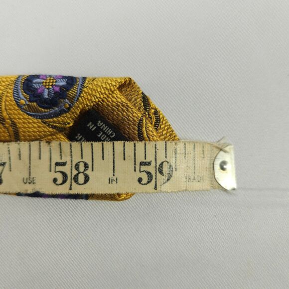 2 Jos A Bank Signature Collection Floral Flower Silk Ties - Picture 10 of 10